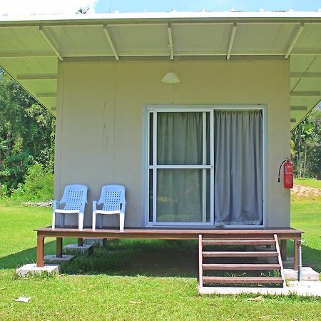 Kiulu Riverside Chalet Tamparuli ภายนอก รูปภาพ