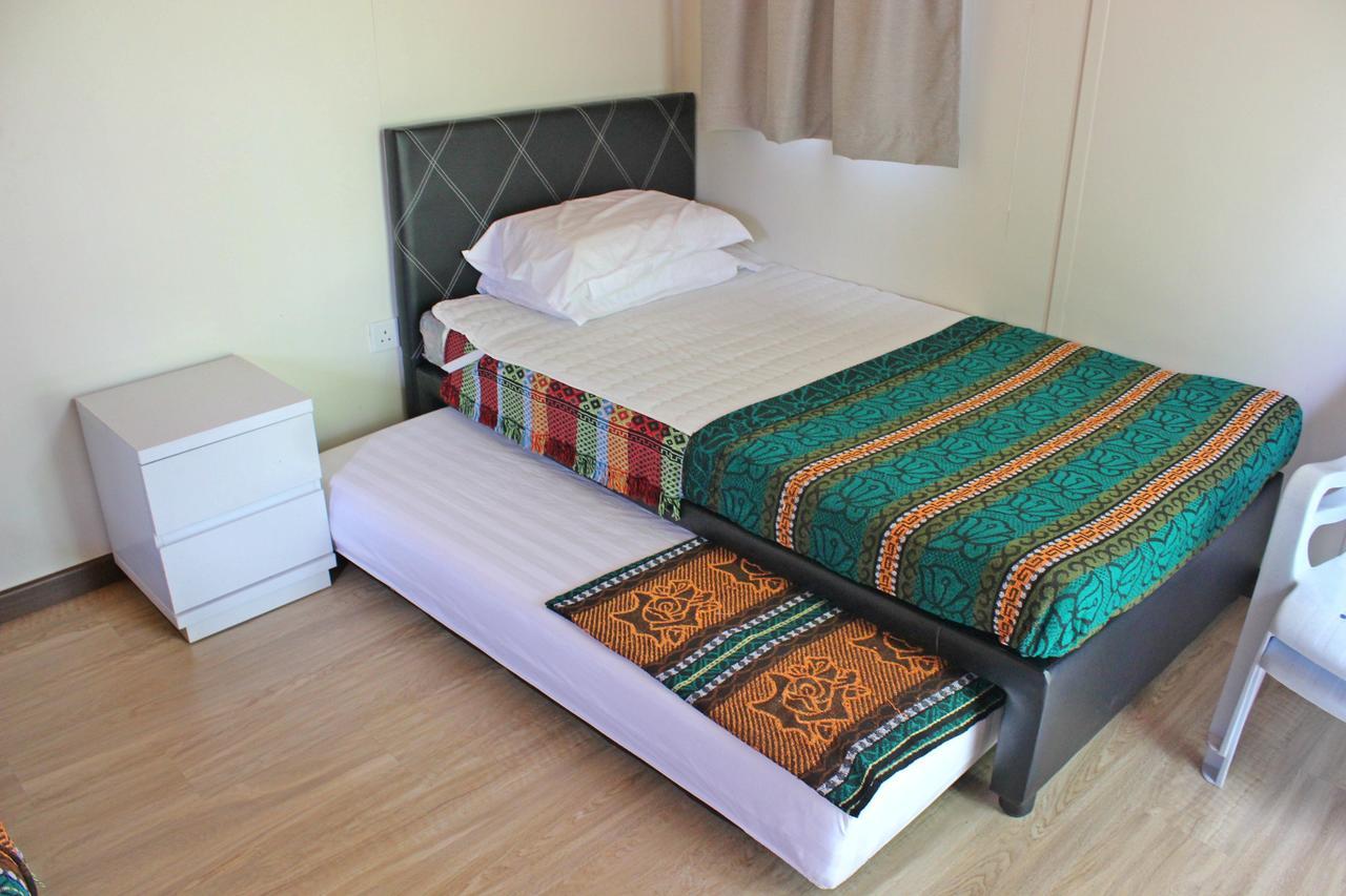 Kiulu Riverside Chalet Tamparuli ภายนอก รูปภาพ