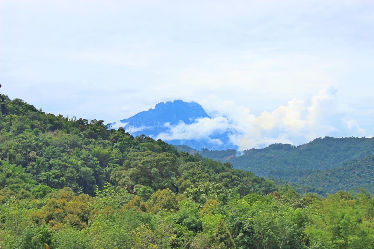 Kiulu Riverside Chalet Tamparuli ภายนอก รูปภาพ