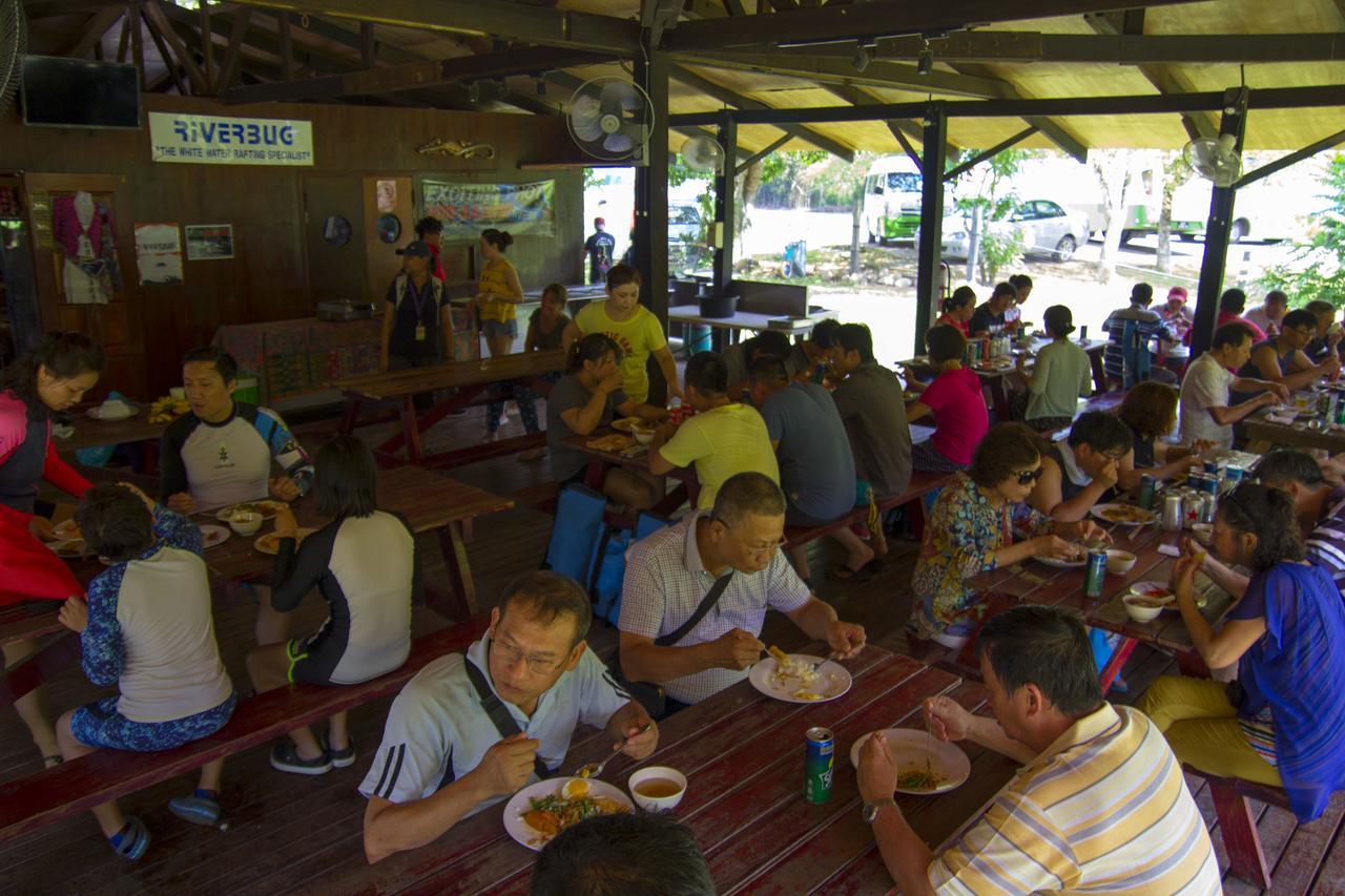 Kiulu Riverside Chalet Tamparuli ภายนอก รูปภาพ